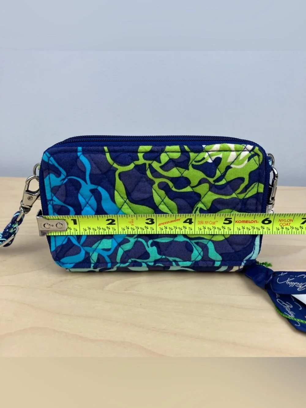 Vera Bradley 'All in One Crossbody'  Purse / Wristlet ~ Katalina Blues ~ NWT $54 - Picture 9 of 13